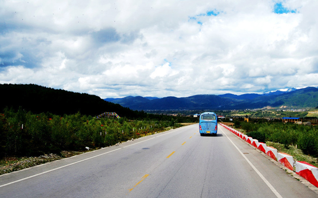 云南省6000余辆旅游车或将安装视频监控