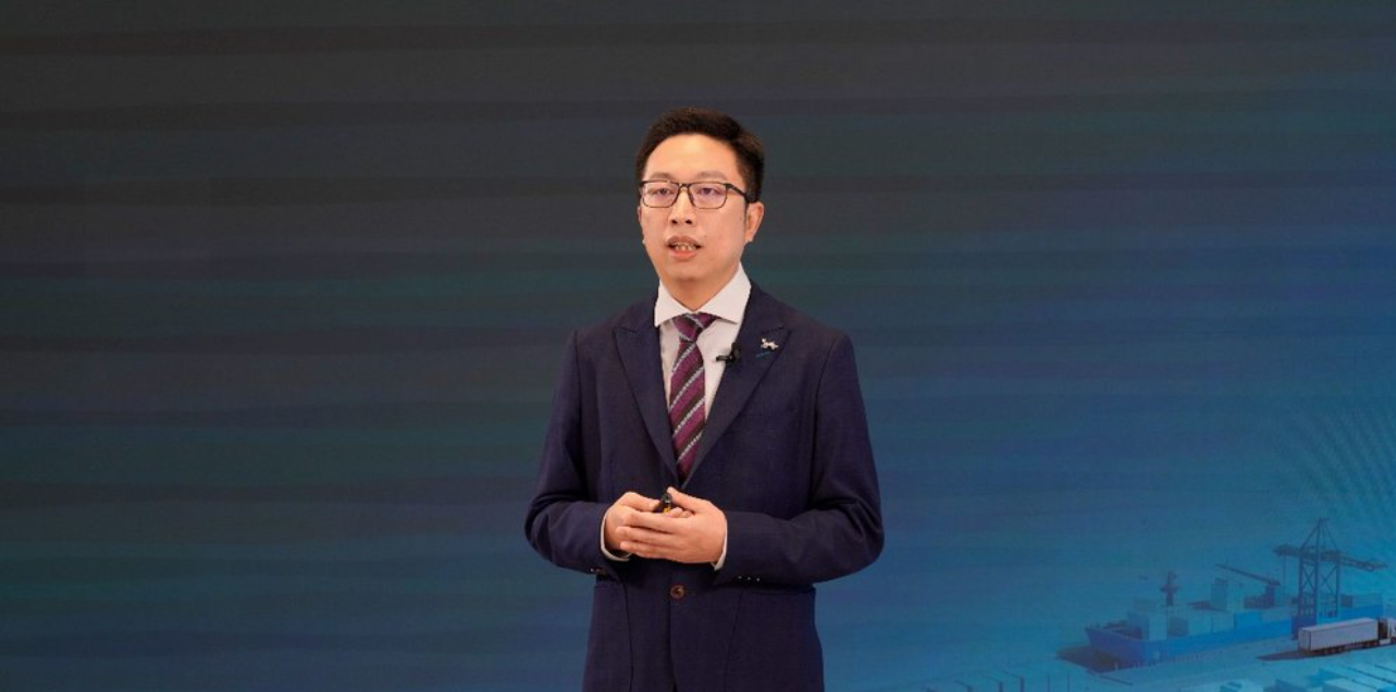 让有路的地方就有高质量充电 | 华为发布2026充电网络产业十大趋势